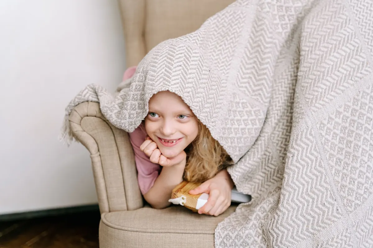 The 15-Point Cosy Corner Checklist for a Snugger Living Room